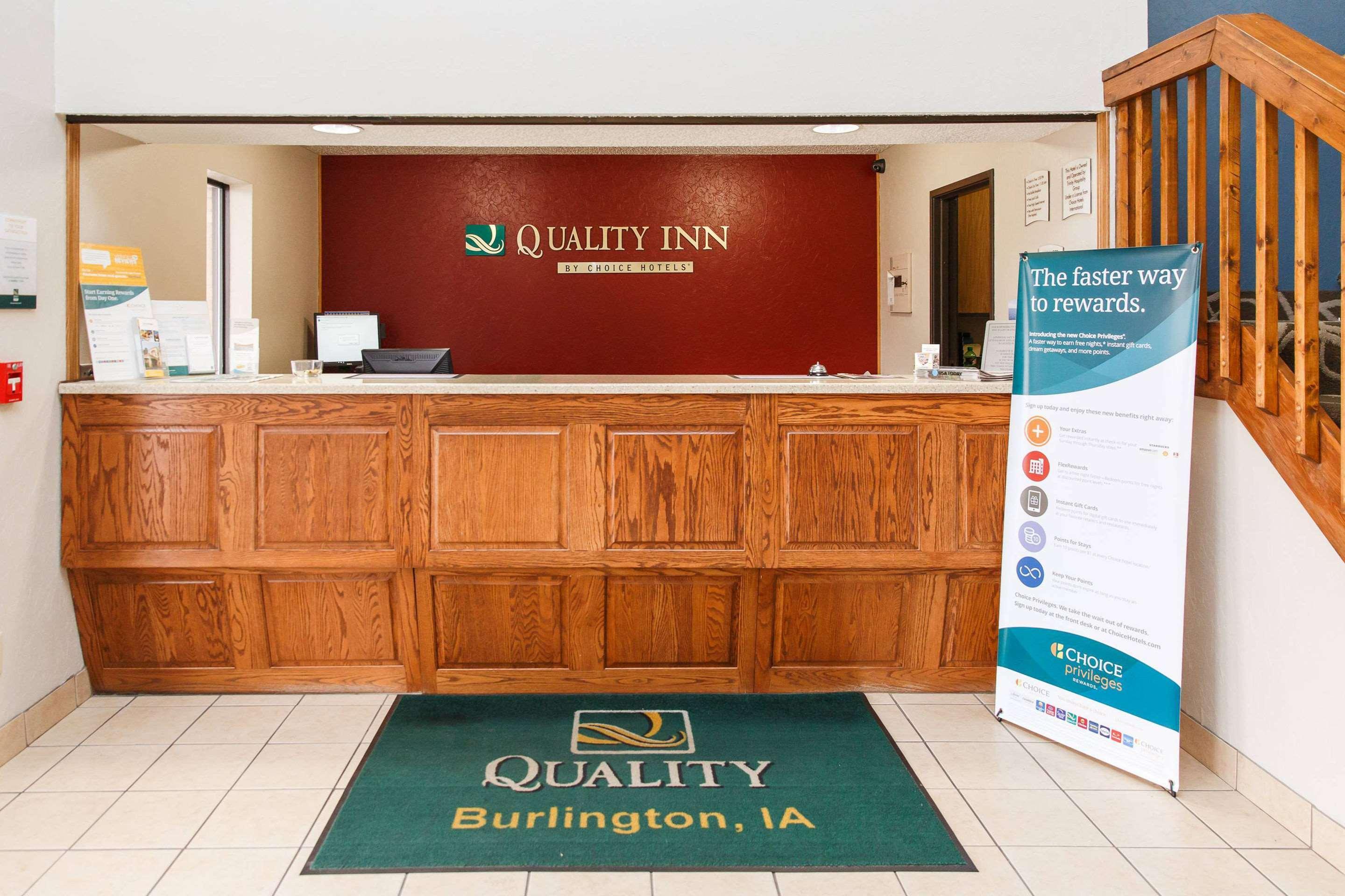 Quality Inn Burlington Near Hwy 34 Экстерьер фото