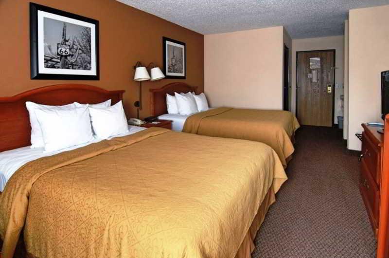 Quality Inn Burlington Near Hwy 34 Экстерьер фото